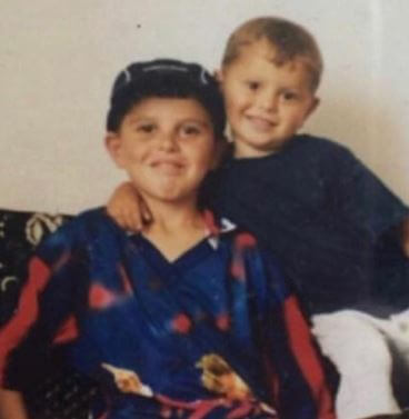 Childhood picture of Milot Rashica with his brother.